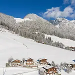 Tirola Huette Chalet