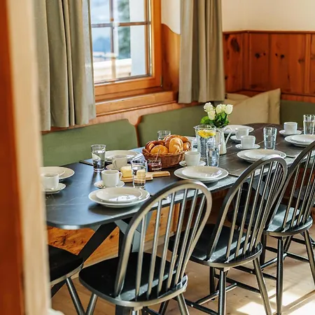 Chalet Tirola Huette