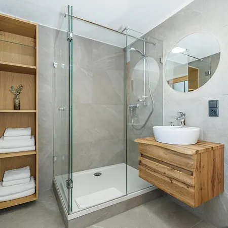 Chalet Tirola Huette *