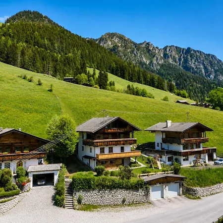 Chalet Tirola Huette