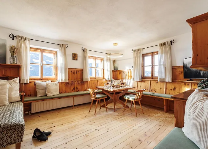 Chalet Tirola Huette *