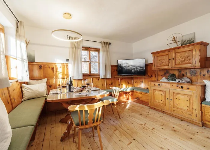 Chalet Tirola Huette *