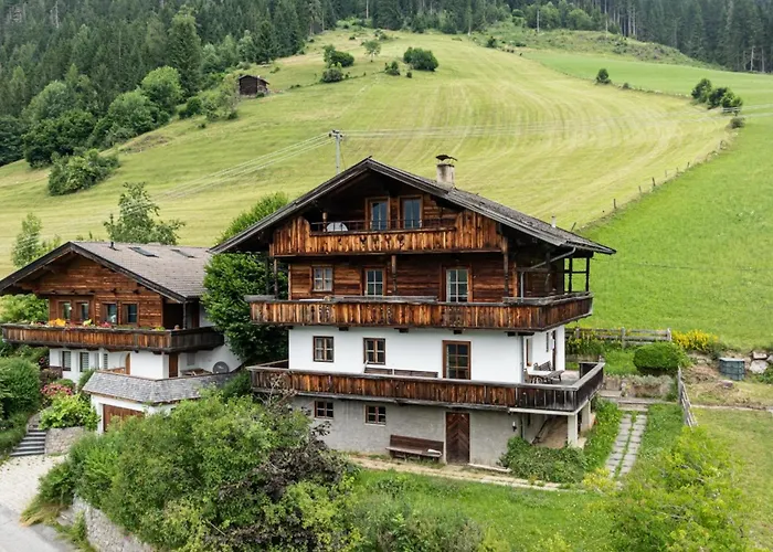 Chalet Tirola Huette *